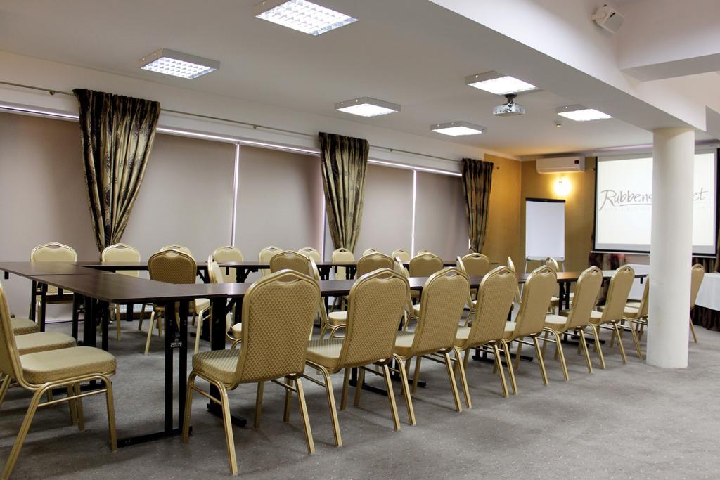 Hotel Monet & Rubbens Stary Toruń